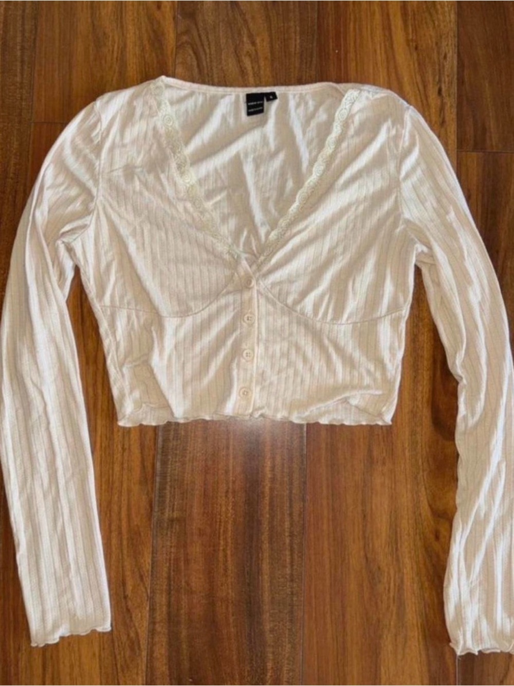 SHEIN Cream Ribbed Lace-Trim Button-Front Crop Top